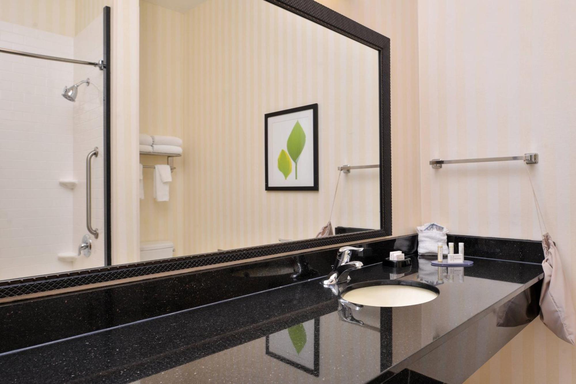 Fairfield Inn And Suites By Marriott Birmingham Pelham/I-65 Kültér fotó